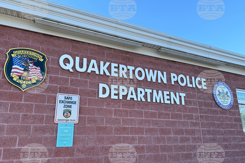 Teen Protesters Police Chief