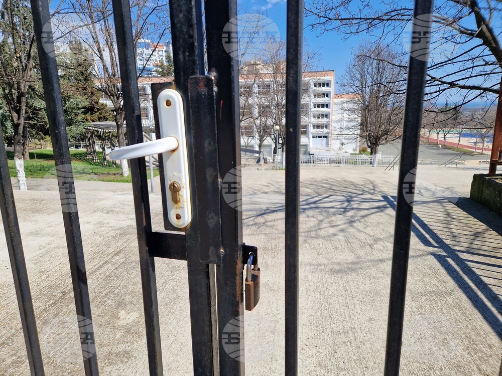 Бургас - сигнал за бомби в ОУ “Елин Пелин” и СОУ “Петко Росен”