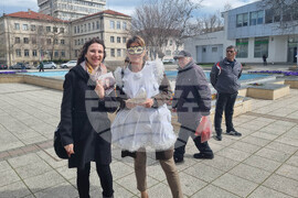 Разград - Международен ден на театъра - шествие