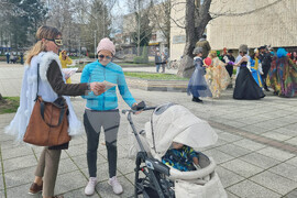 Разград - Международен ден на театъра - шествие