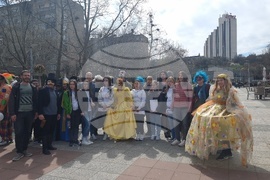 Разград - Международен ден на театъра - шествие