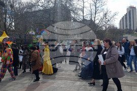 Разград - Международен ден на театъра - шествие