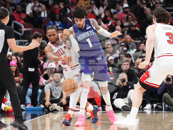 Hornets Bulls Basketball