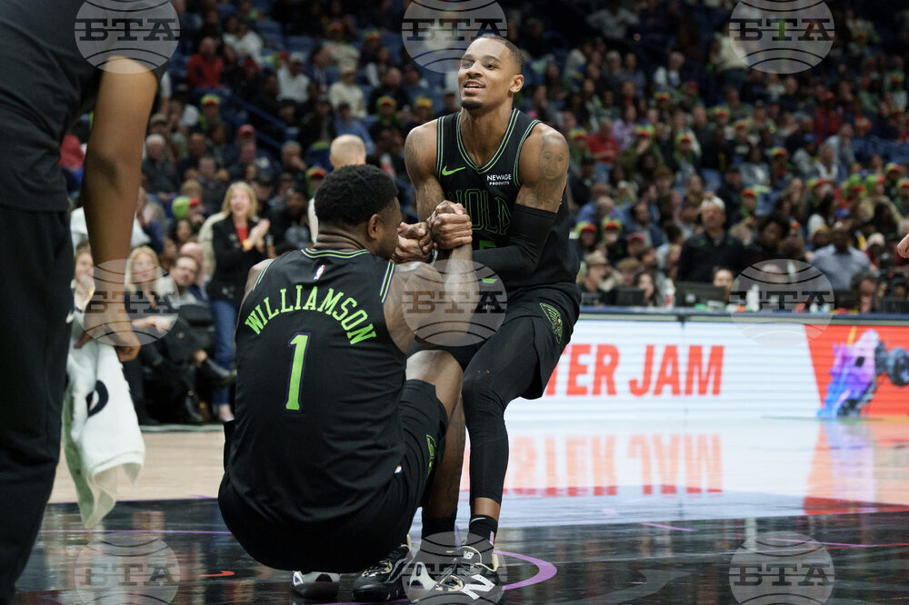 Warriors Pelicans Basketball