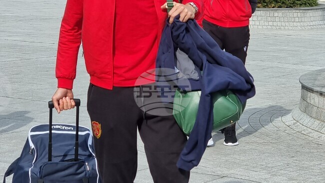 Петко Христов с капитанската лента и Специя победиха Пескара