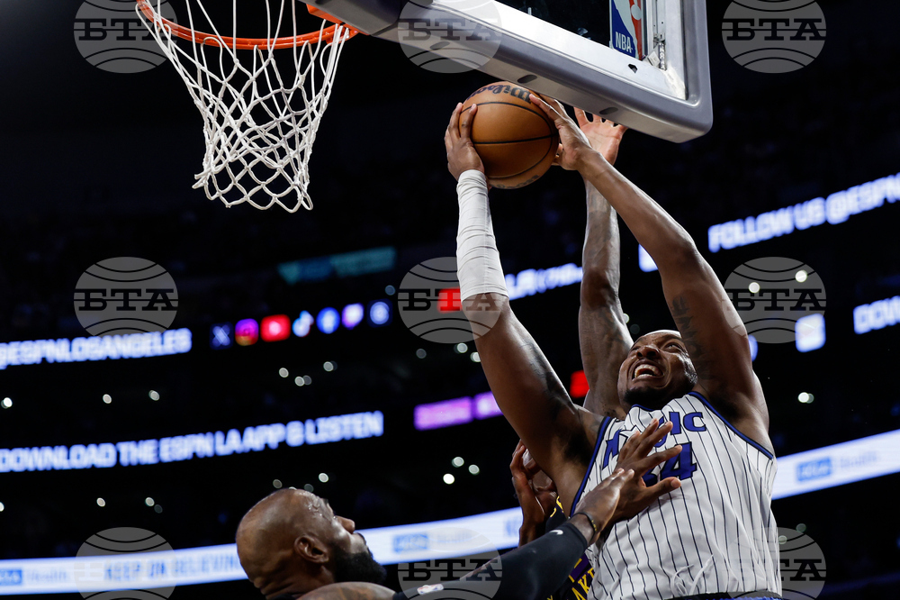 Magic Lakers Basketball