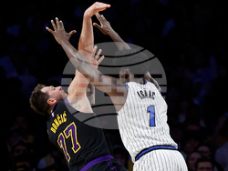 Magic Lakers Basketball