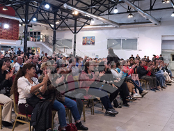 Аржентина - Комодоро Ривадавия - Антарктида - научноизследователски кораб "Св. св. Кирил и Методий" - българска общност