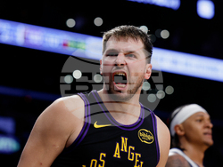 Magic Lakers Basketball