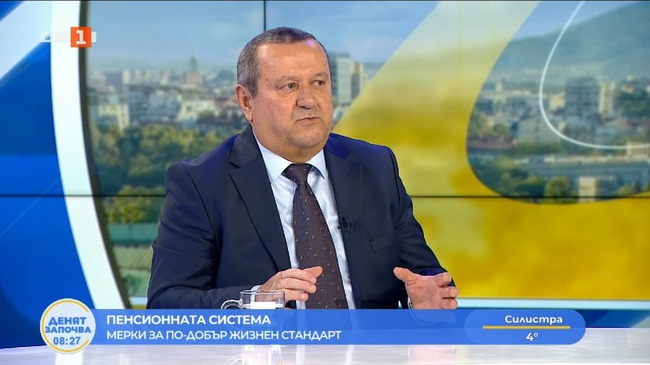 Министър Адемов: Хората трябва да са спокойни, социалните плащания са гарантирани
