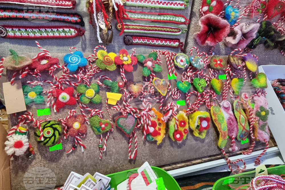 Русе- мартеници - базар