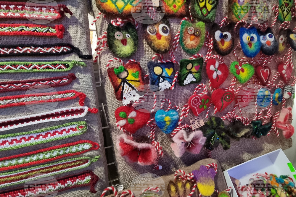 Русе- мартеници - базар