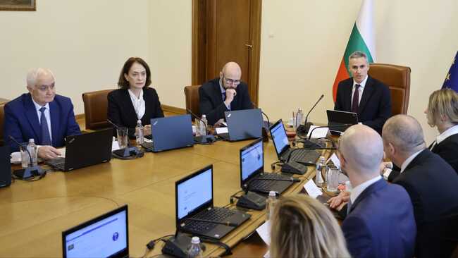 Андрей Янкулов и Хасан Адемов са определени за представители на Министерския съвет в Националния съвет за тристранно сътрудничество 