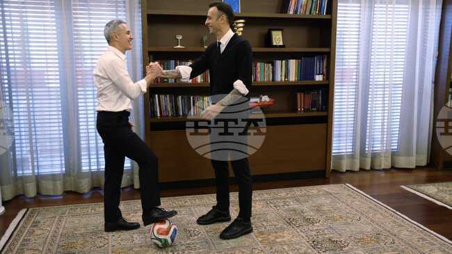 Димитър Бербатов става съветник на служебния премиер Андрей Гюров по въпросите на младежта и спорта 