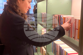 Турция - кафе „Миноя Пера“ - книги - Георги Господинов