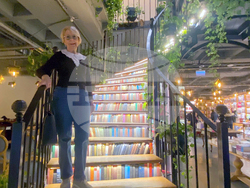 Турция - кафе „Миноя Пера“ - книги - Георги Господинов