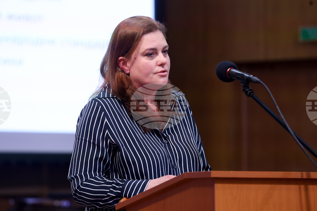 Приоритет за нас е осигуряването на качествена среда, в която артистите да се трудят, каза д-р Мирена Станева, изпълнителен директор на БМА