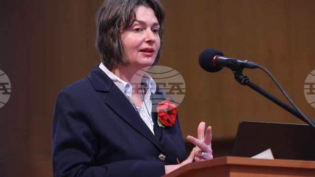 Законът за сценичните изкуства е липсващият закон в българската политика, каза д-р Диана Андреева-Попйорданова