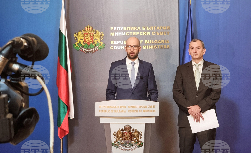 Министерски съвет - Георги Клисурски - Михаил Околийски - брифинг