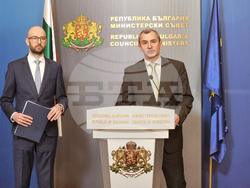 Министерски съвет - Георги Клисурски - Михаил Околийски - брифинг