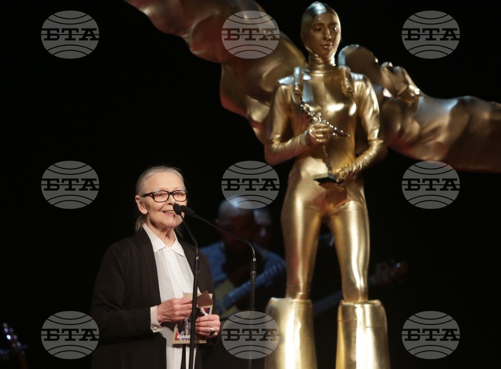 Театрални награди "ИКАР"