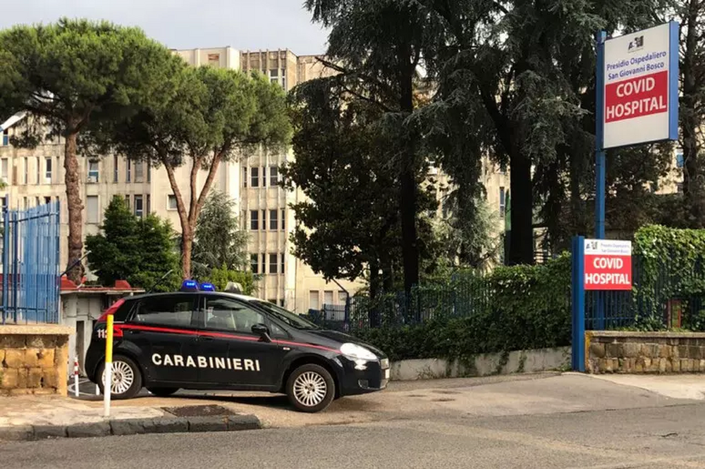 АНСА: Четирима души бяха арестувани при разследване за влияние на мафията в болница в Неапол
