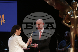 Театрални награди "ИКАР"