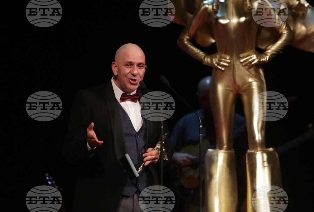 Театрални награди "ИКАР"