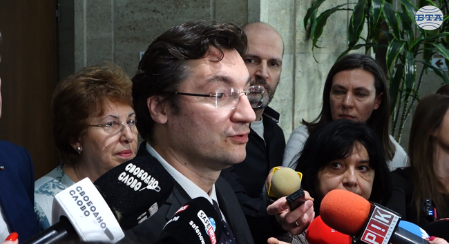 Ветото на президента бе бламирано заради осем народни представители от БСП, каза Крум Зарков