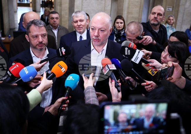 Majority That Rejected President's Veto on Election Code Revisions Was Predictable - Former PM Zhelyazkov