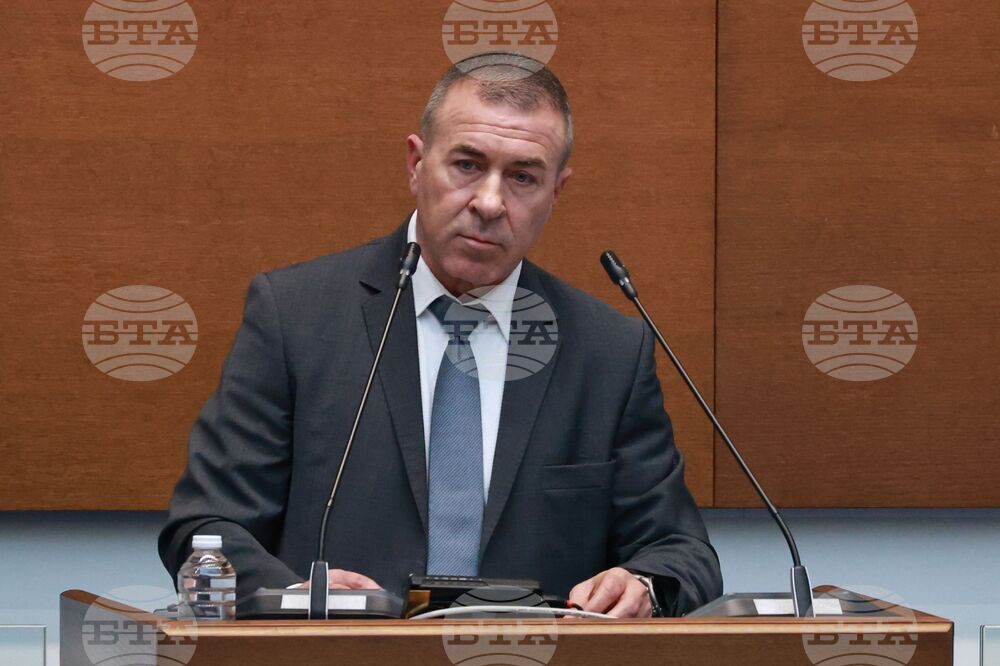 Interior Ministry Secretary General Defends Career and Integrity after Removal Proposal