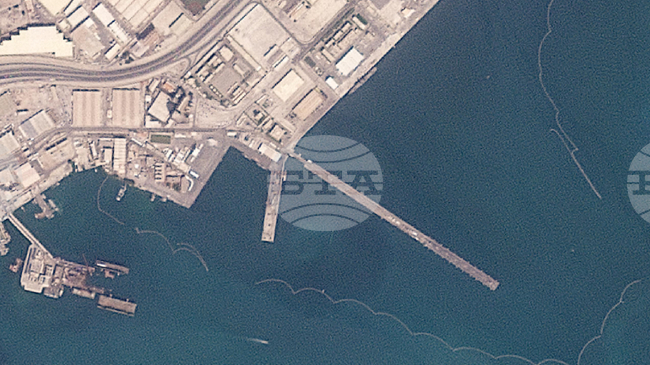 Бахрейн съобщи за ракетна атака срещу щаба на Пети американски флот в островната държава