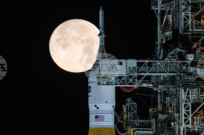 Стари скални образци от мисиите "Аполо" хвърлят нова светлина върху загадъчното магнитно поле на Луната