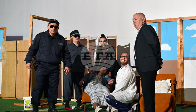 Исперих - Международен ден на театъра - спектакъл