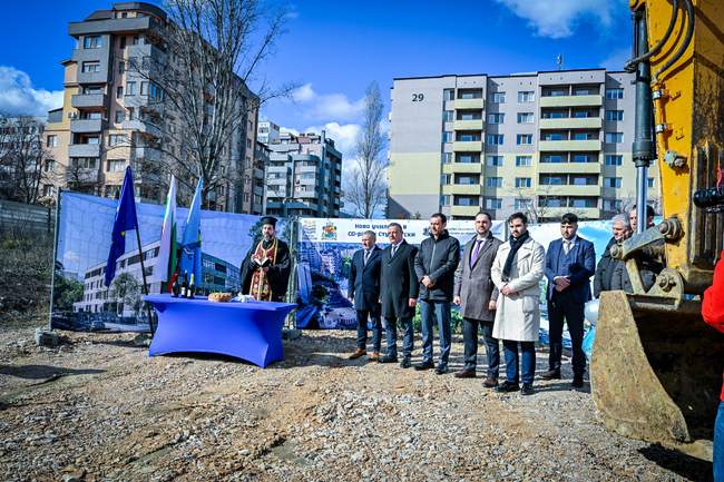 Започна изграждането на първото общинско основно училище в столичния квартал „Студентски град“