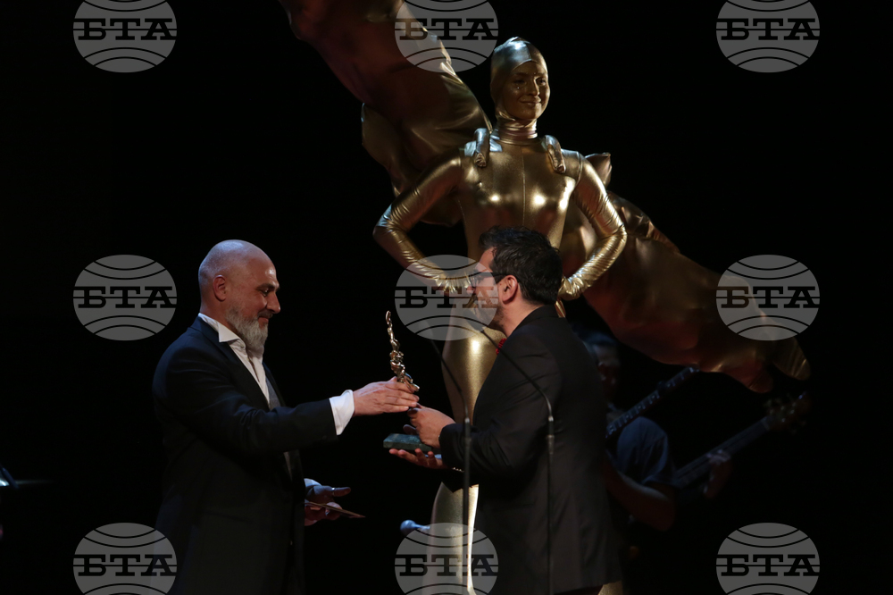 Театрални награди "ИКАР"