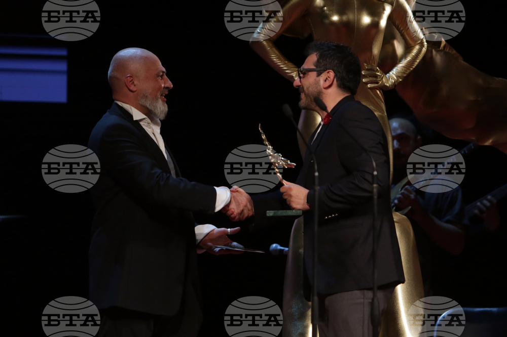 Театрални награди "ИКАР"