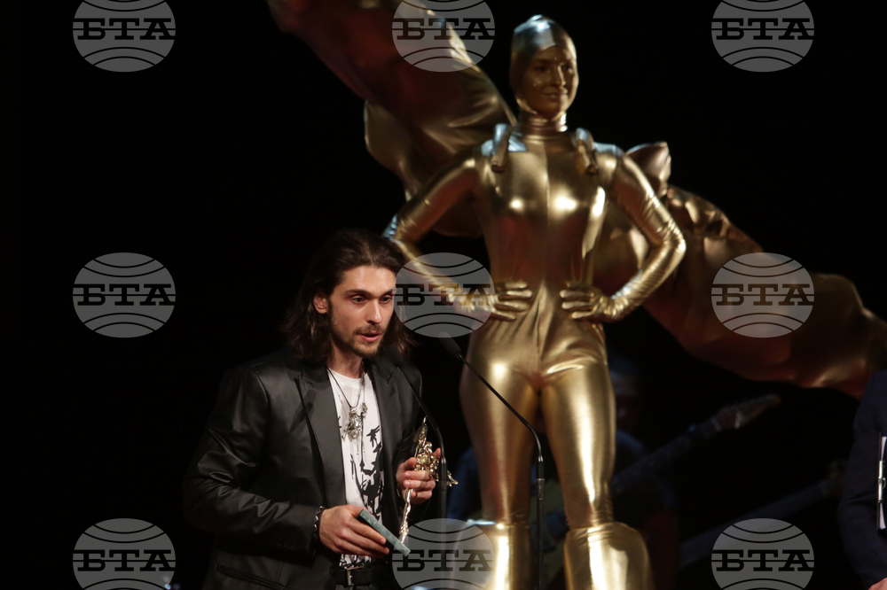 Театрални награди "ИКАР"