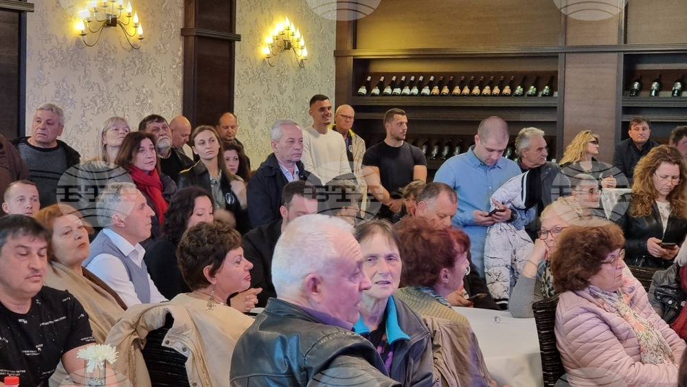 Враца - предизборна среща - КП „Продължаваме промяната - Демократична България“