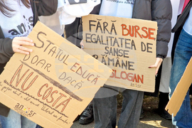 Румъния - Букурещ - образование - протест