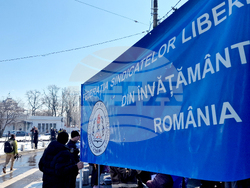 Румъния - Букурещ - образование - протест