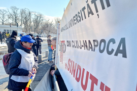 Румъния - Букурещ - образование - протест