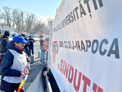 Румъния - Букурещ - образование - протест