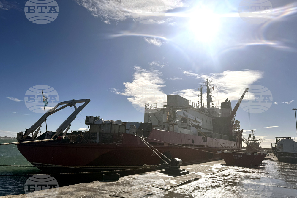 Argentina - Antarctica - 34th Bulgarian Antarctic Expedition - International Meeting