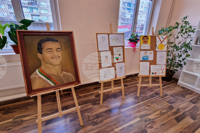 Перник - откриване - зала „Следи във времето“