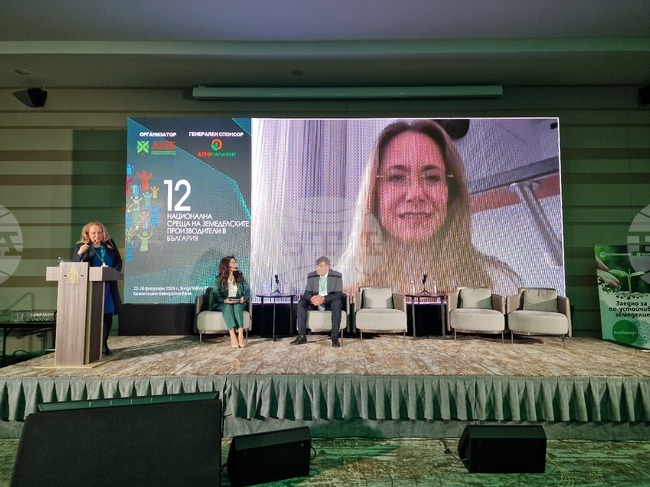 Брюксел продължава с обсъждането на новата Многогодишна финансова рамка и Общата селскостопанска политика след 2027 г., съобщи Снежана Благоева