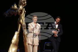 Театрални награди "ИКАР"