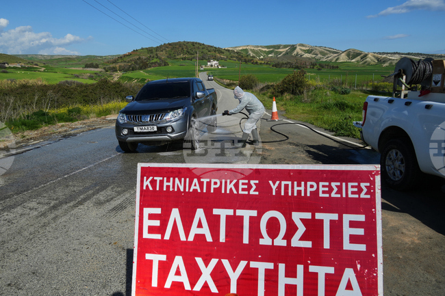 Протестиращи фермери блокираха за трети пореден ден остров Лесбос