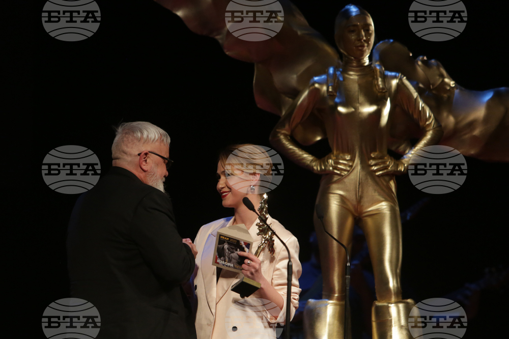 Театрални награди "ИКАР"