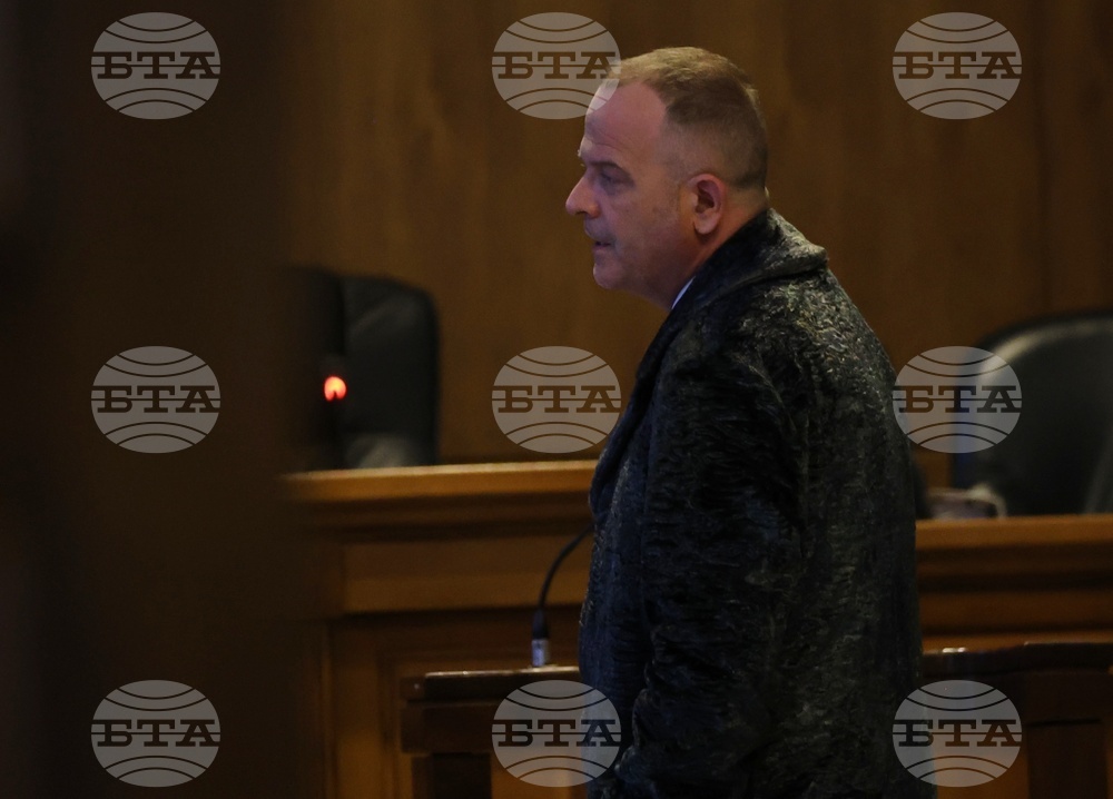 Съдебна палата - Антон Бранков - мярка за неотклонение - адвокат 